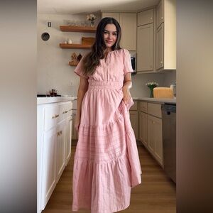 Elegant Pink Women's Dress